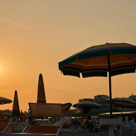 Gorgeous A Few Steps From The * Bibione